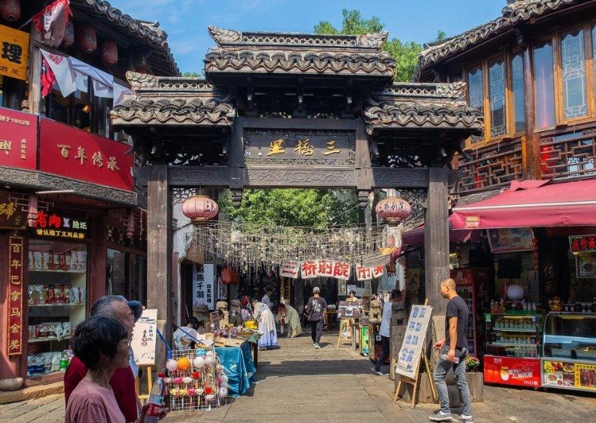神圣的石像